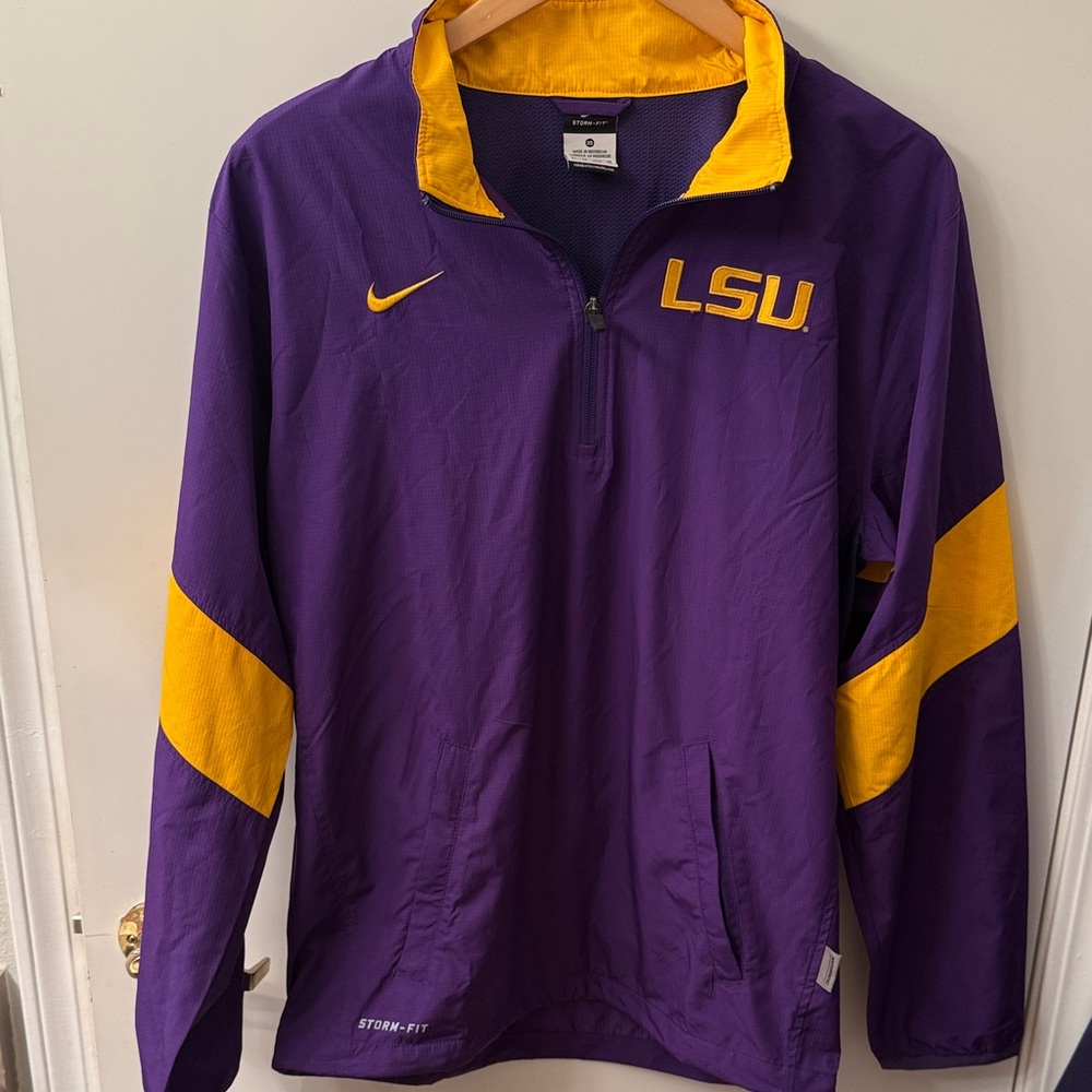 Nike LSU Tigers Men’s Storm-FIT Quarter-Zip Pullover – XS – Never Worn